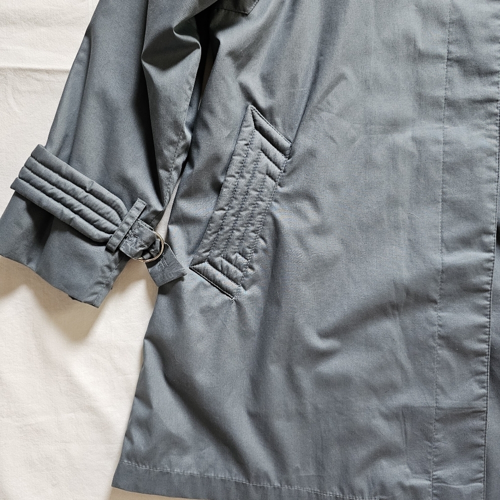 Misty Harbor vintage button-down light-weight short trench coat Size 10 - Picture 4 of 8